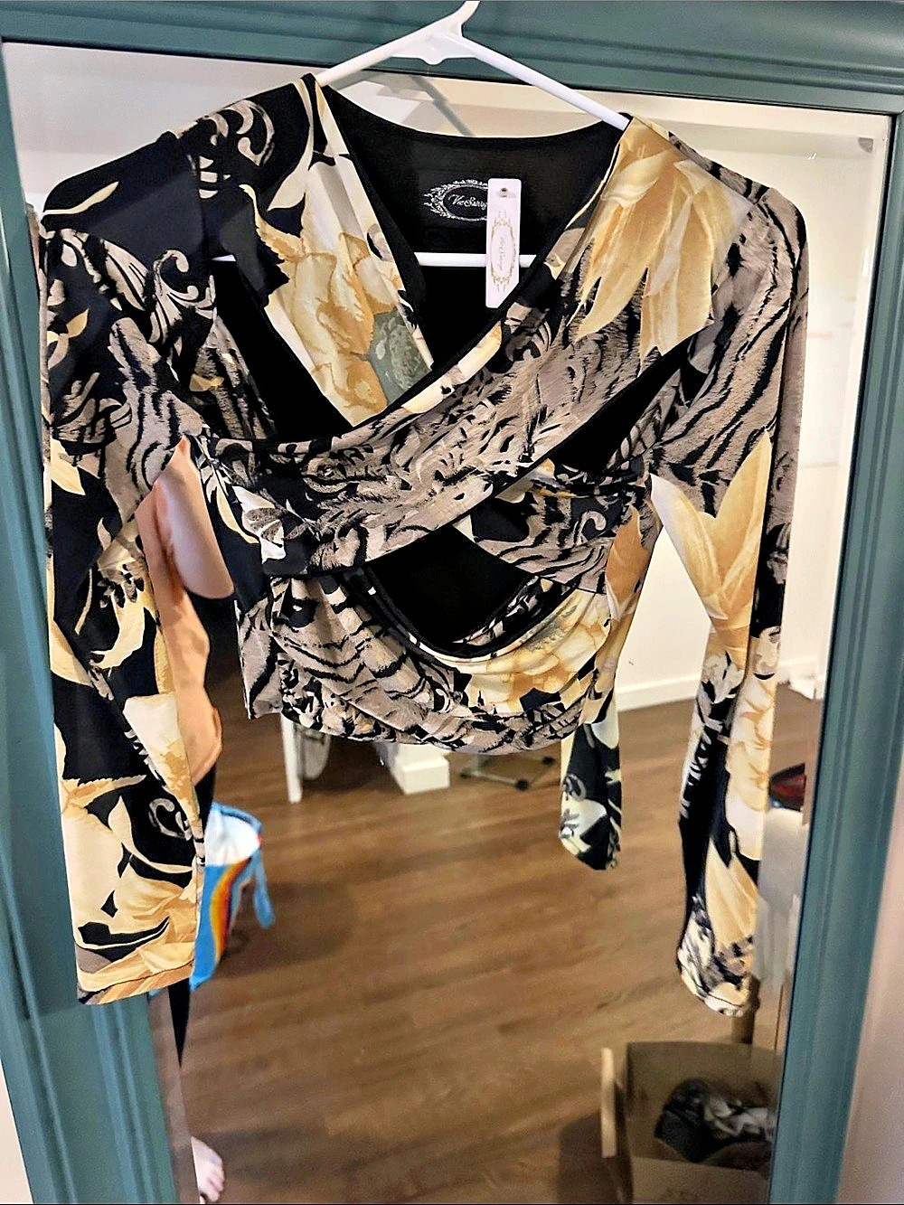 Vie Sauvage Couture Long Sleeve Blouse in Black & Gold NWT